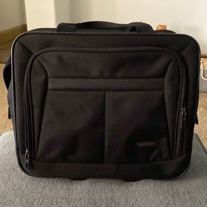 Samsonite rolling bag